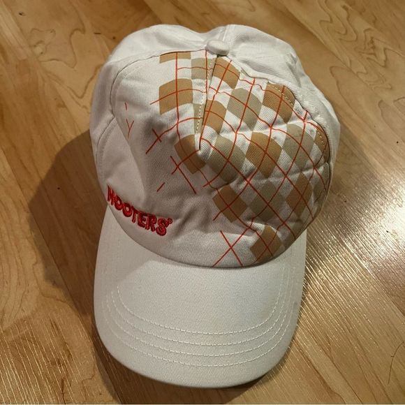 Hooters Other - Hooters Racing Argyle White Hat